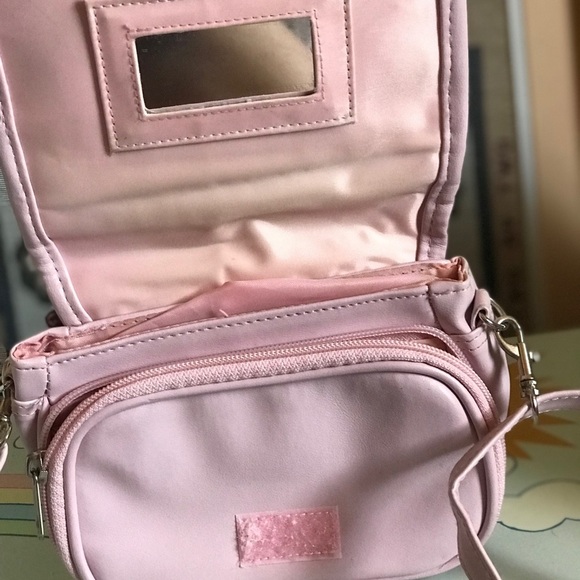 Pink Handbag with Mirror - Picture 3 of 7